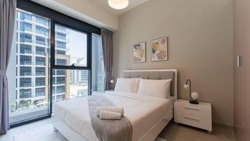 1 bedroom, desk, iron/ironing board, WiFi