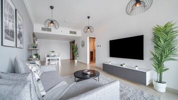 TV, stereo