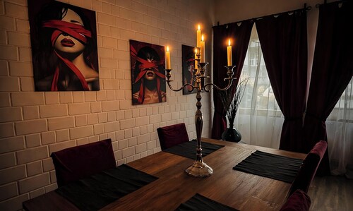 Red Silence I Design Suite nahe Koblenz I Erlebnis statt Standard