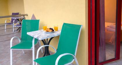 Jayne's Rooms - Elassona View Getaway