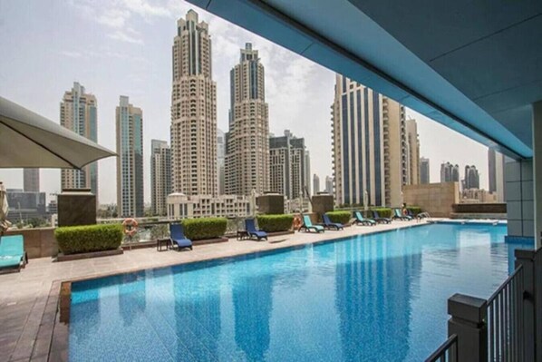 Pool - HAVN - Studio in 8 Boulevard, Downtown Dubai (Dubai)