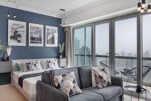 TV - HAVN - Studio in 8 Boulevard, Downtown Dubai (Dubai)