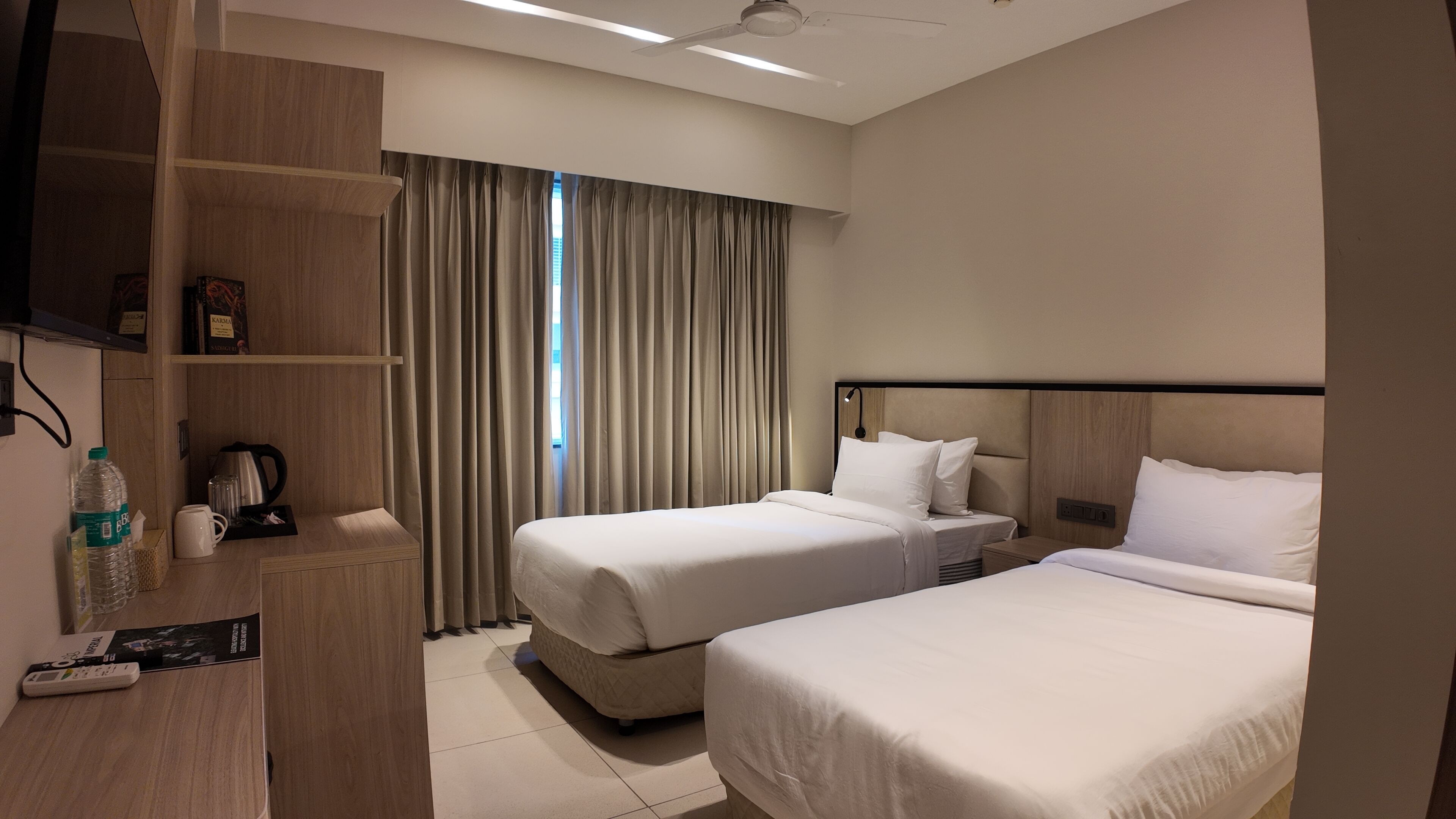 Habitación clásica con 2 camas individuales