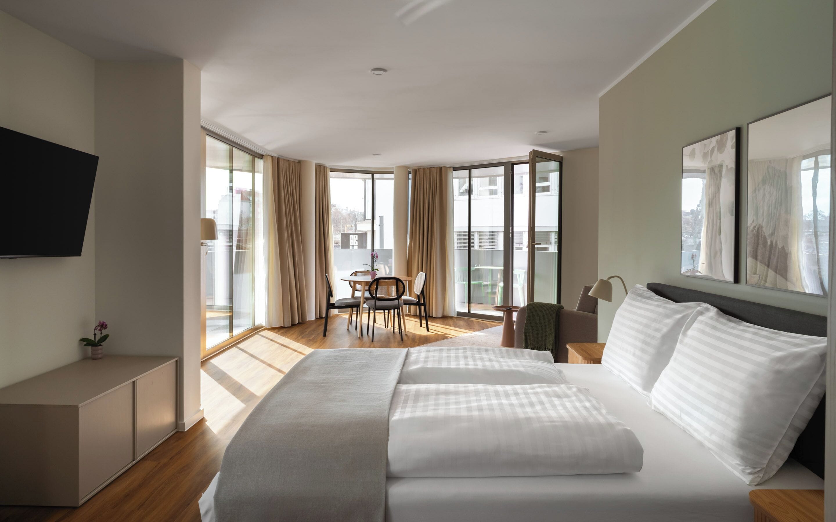 Comfort Suite Wheelchair Accessible | Individually decorated, individually furnished, desk, laptop workspace