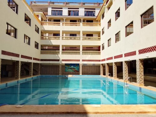 Darad Diani Hotel