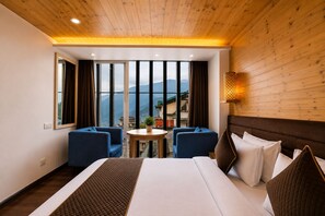 Premium Room, Mountain View | Egyptian cotton sheets, premium bedding, down duvets, memory-foam beds - Sparrow Elements Boutique Near MG Marg  (Gangtok)