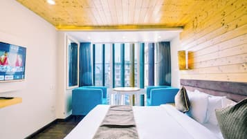 Executive Room, Mountain View | Egyptian cotton sheets, premium bedding, down comforters