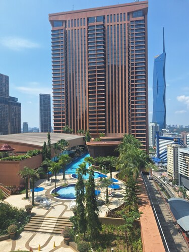 Berjaya Times Square Service Apartment 