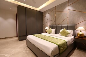 Superior Room, Balcony, City View | Cadar kapas Mesir, peralatan tempat tidur premium 
