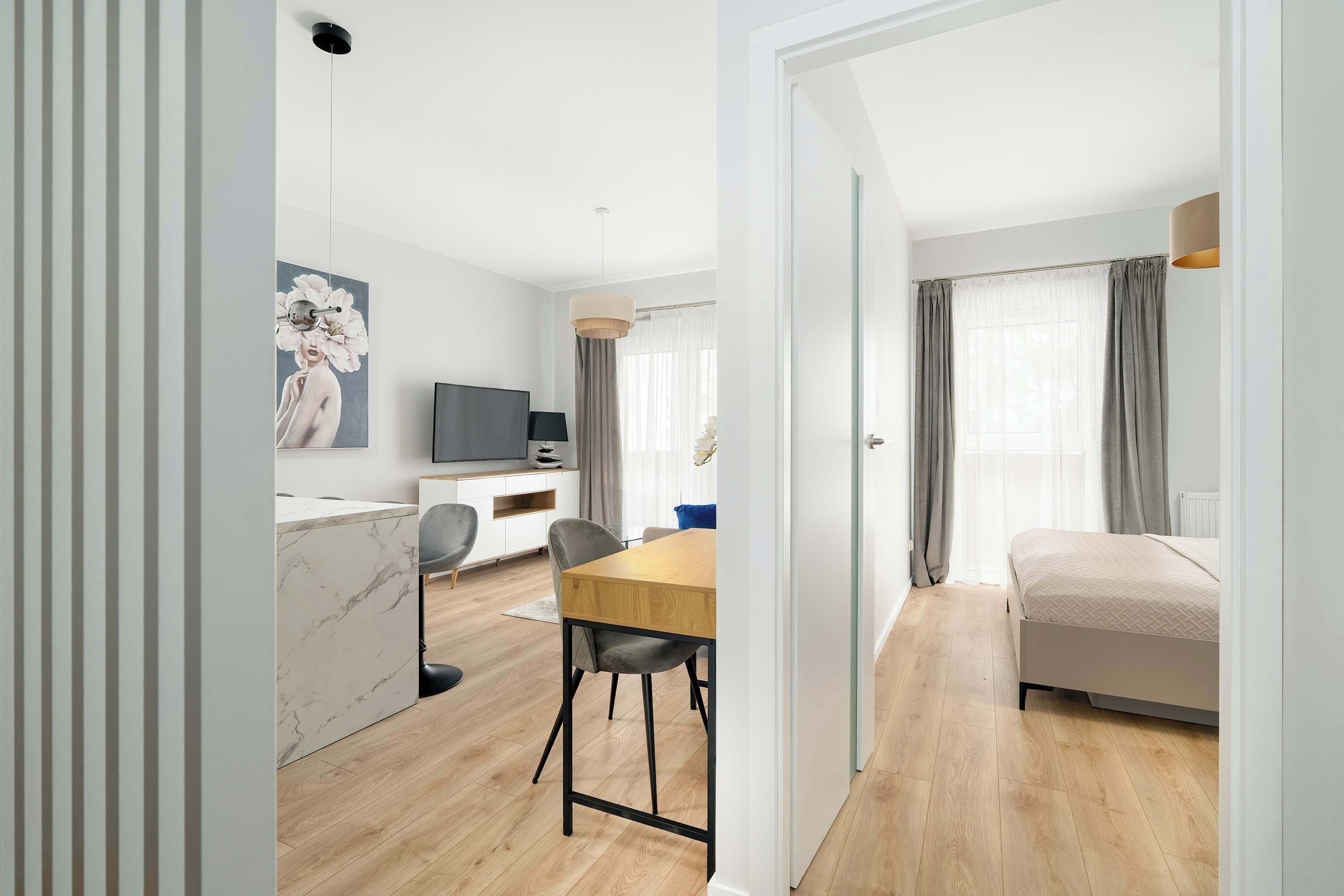 1 bedroom, desk, iron/ironing board, travel cot