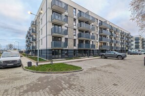 Exterior - Comfortable Studio for 2 Persons | Balcony and Workspace (Gdańsk)
