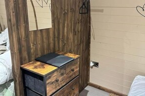 1 habitación y ropa de cama 