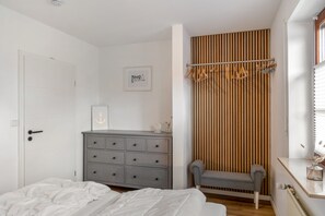2 Schlafzimmer, Bügeleisen/Bügelbrett, WLAN