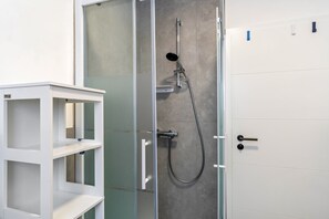 Dusche, Haartrockner