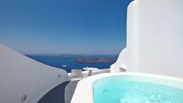 Luxury Villa, Sea View | Outdoor spa tub
