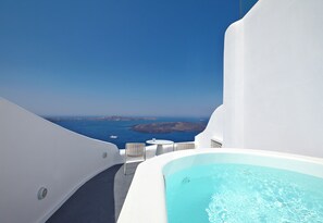 Luxury Villa, Sea View | Outdoor spa tub - Cloud 9 (Santorini)