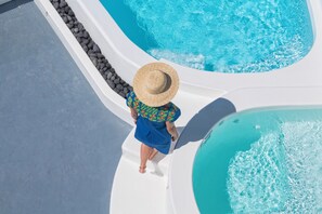 奢華別墅 | 游泳池 | 室內游泳池和季節性室外游泳池