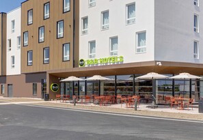 Front of property - B&B Hotel Moulins Avermes (AVERMES)