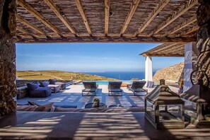 Terrace/patio - Villa Chimera with private pool - My Rental Homes (Mykonos)