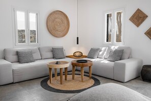 TV, fireplace - Villa Osiride with private pool - My Rental Homes (Mykonos)