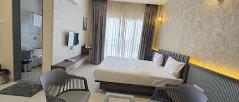 Deluxe Room | Free WiFi