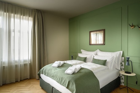 Comfort Apartment, City View | In-room safe, iron/ironing board, free WiFi. Franz Apartments