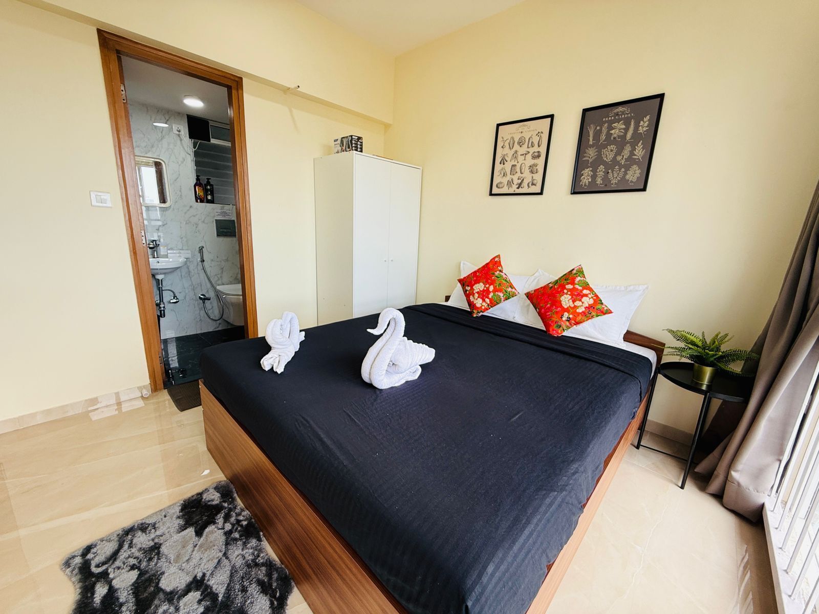 1 bedroom, WiFi (free), bed sheets