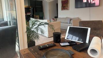 Room, 2 Bedrooms, Smoking, Balcony | Living room