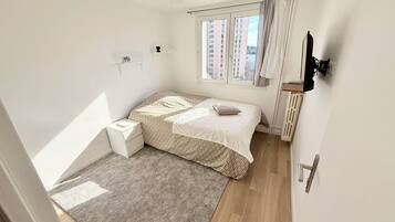 4 chambres, bureau, fer et planche Ă repasser, Wi-Fi