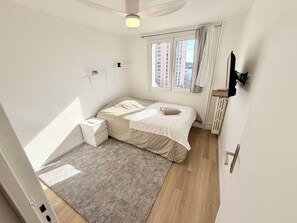 4 chambres, bureau, fer et planche à repasser, Wi-Fi