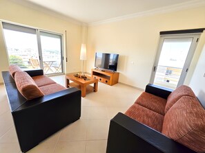 TV - Muscari Apartment, Portimão, Algarve (Portimão)