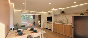 Alesea Suites: Surf Town Deluxe Suite 1