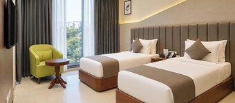 S by Z Hotels, Baani Square