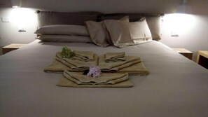 2 bedrooms, WiFi, bed sheets - Dimore del Borgo Antico Corte da Lezze Luxury House Venice (Venezia)