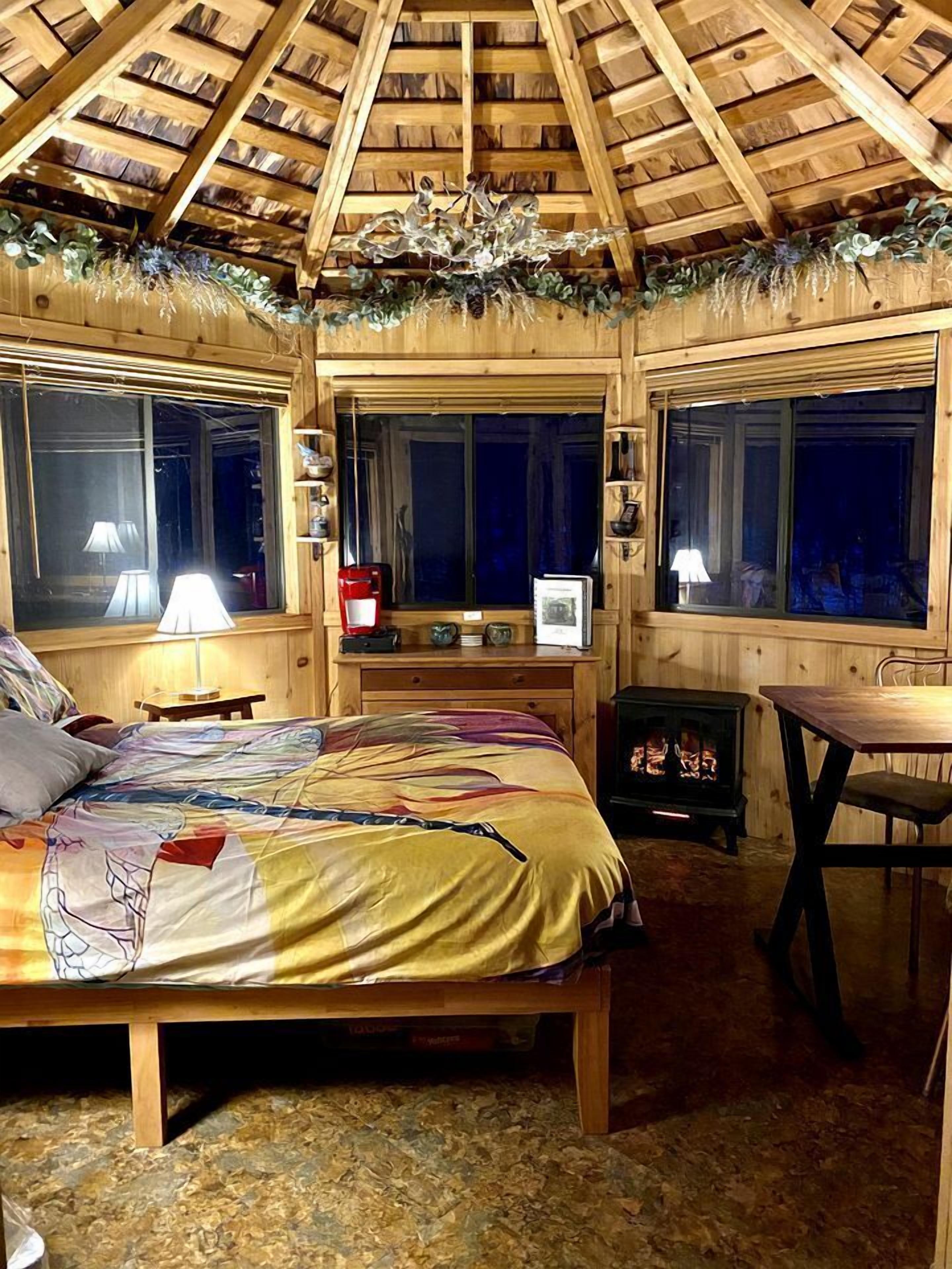 1 chambre, literie fournie