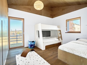 3 bedrooms, free WiFi - Wonderful private villa for 6 guests with WIFI, TV, terrace and panoramic view (Ostrov)
