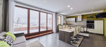 Beautiful apartment for 6 guests with WIFI, TV and terrace