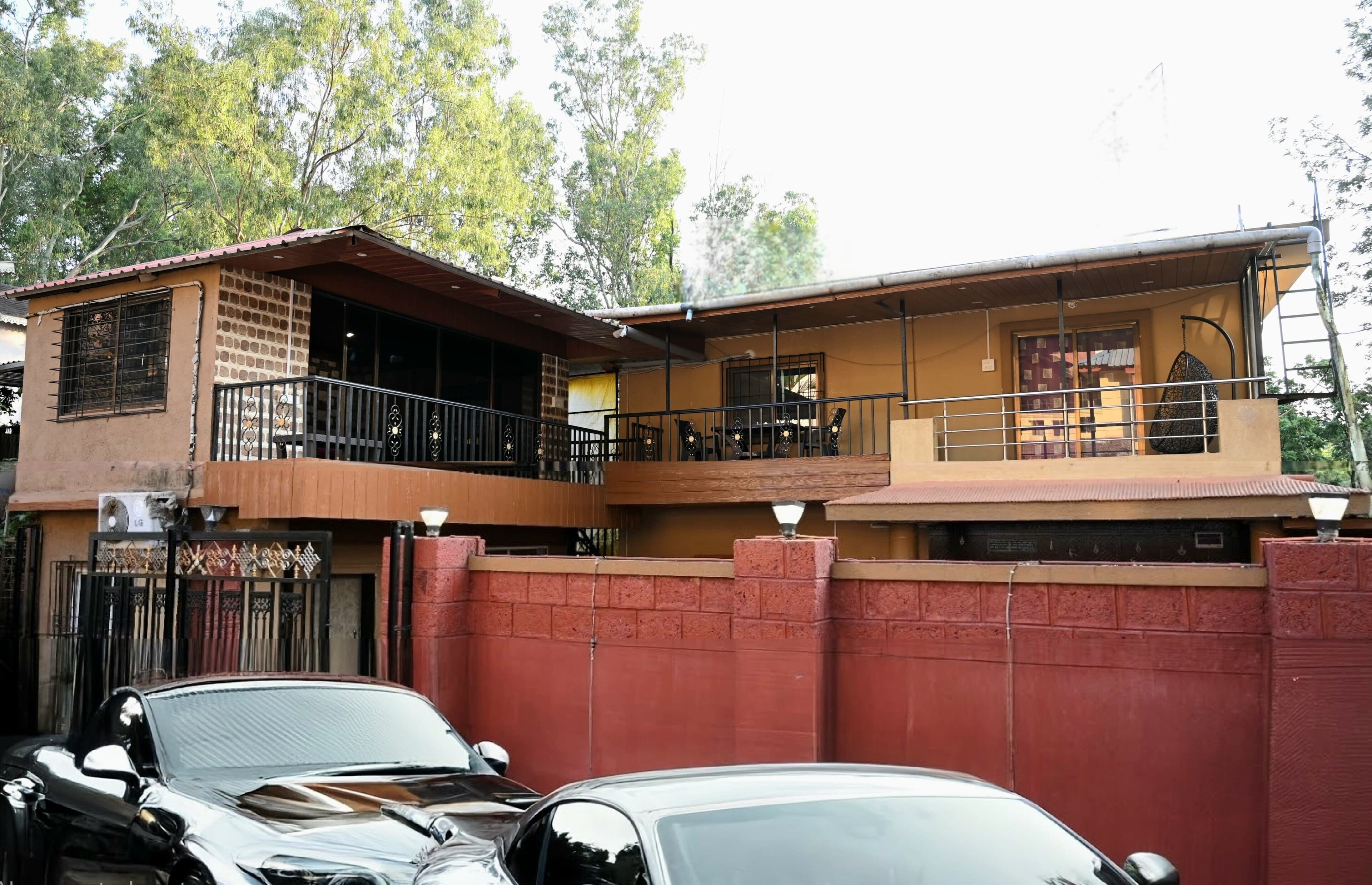 Dobbelt- eller tomannsrom | Eksteriør