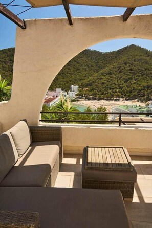 Terrace/patio - Apartment nº7, 1 bedroom, 1 bathroom (Cala Llonga)