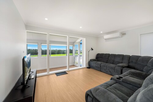 Lakeside 3 BDR House