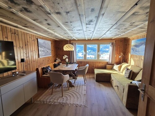 Lovely apartment for 6 people with WIFI and TV