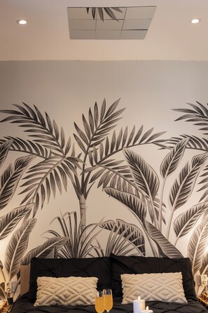 Bügeleisen/Bügelbrett, WLAN, Bettwäsche