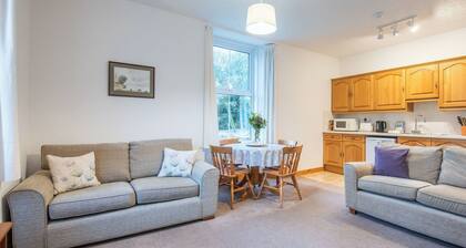 Agréable appartement pour 4 personnes avec WIFI, TV, patio et vue panoramique