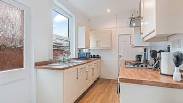 Microwave, oven, stovetop