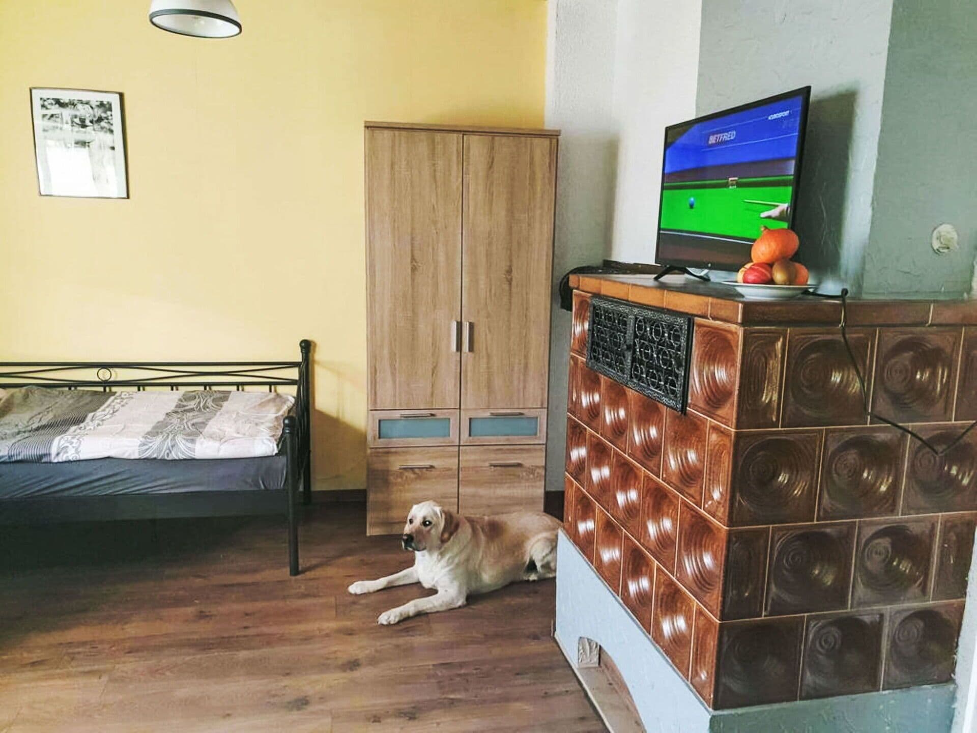 2 Schlafzimmer, Reisekinderbett, kostenloses WLAN