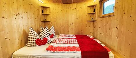 1 bedroom, free WiFi