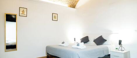 Classic Apartment | Desk, laptop workspace, iron/ironing board