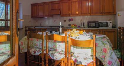 Stunning private villa for 8 guests with WIFI, TV, pets allowed and panoramic view