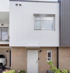 Shared Dormitory, 1 Bedroom, Smoking, Patio | Exterior detail - Room-1 Spacious Bedroom Available in 2 b (Auckland)