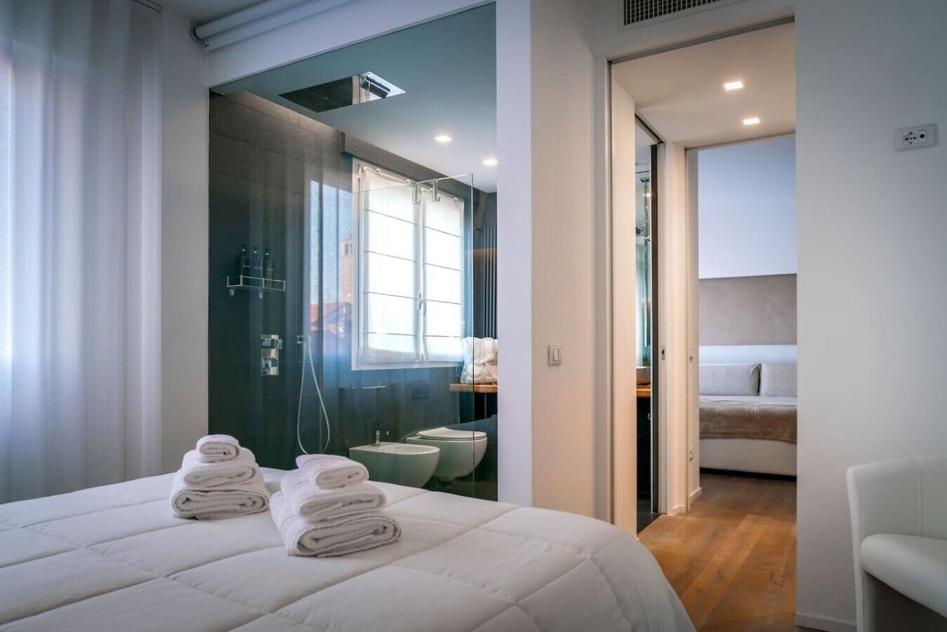 2 habitaciones, wifi y ropa de cama 